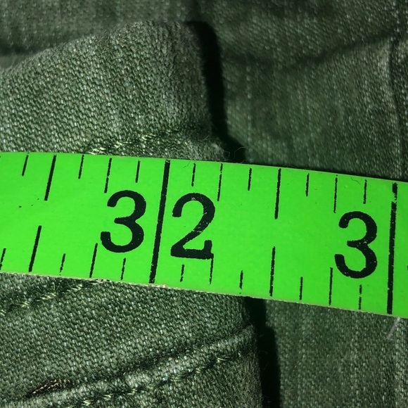 Men’s Green Skinny Pants. 32/30 - Picture 3 of 5